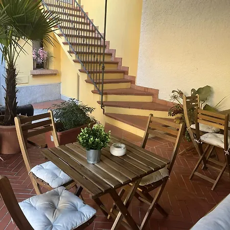 Monolocale Adelaide Abbadesse Guest House Mailand Exterior foto